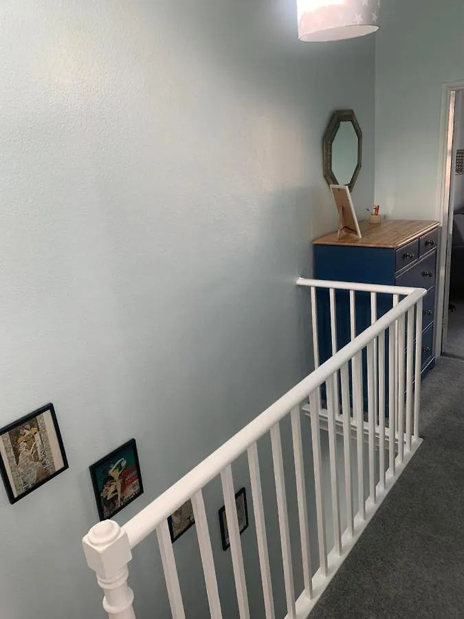Lovely City Town House With Free Parking Sleeps 2 To 6 Guests York 0*,  Regno Unito
