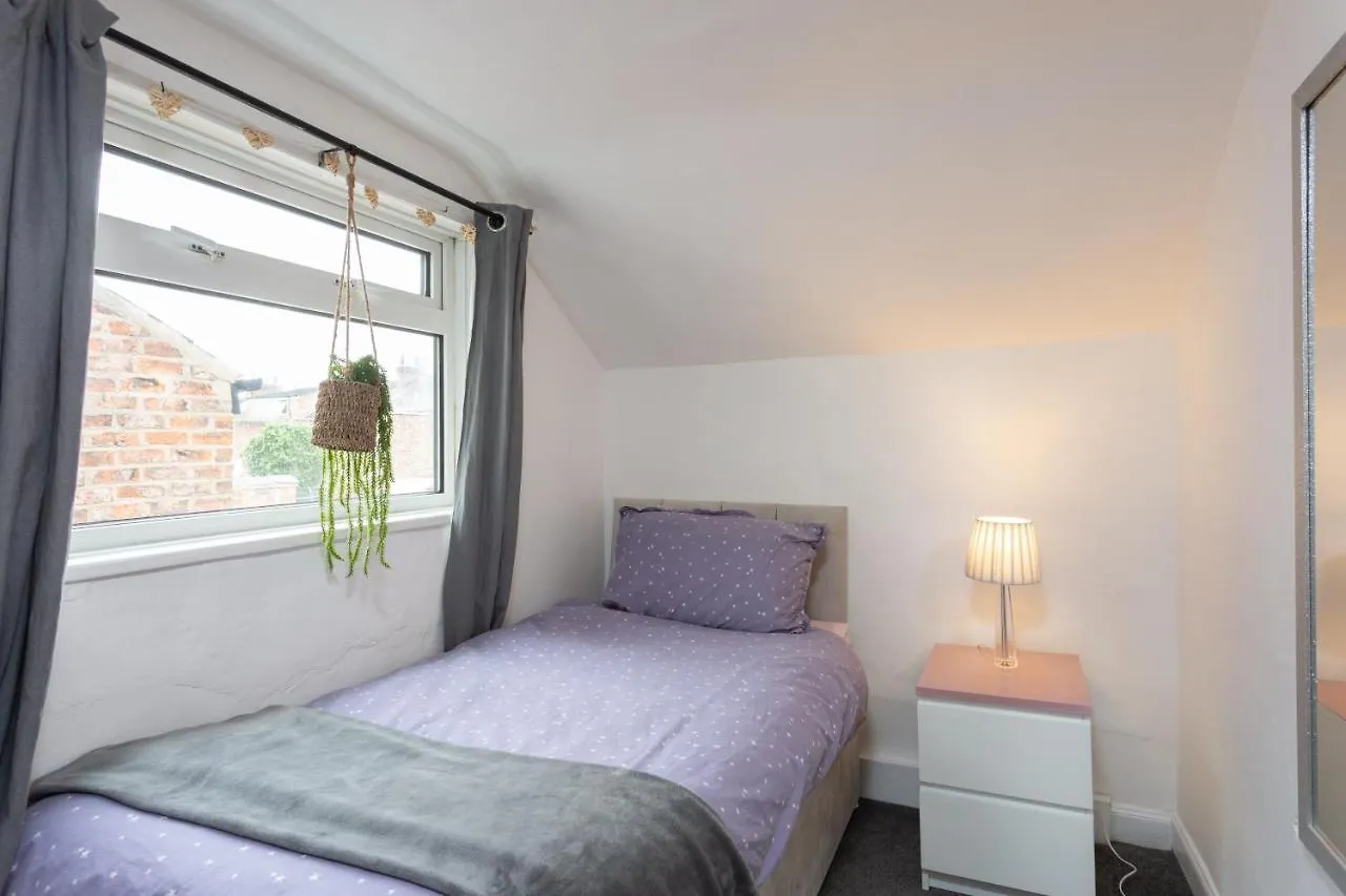 Lovely City Town House With Free Parking Sleeps 2 To 6 Guests York Casa vacanze