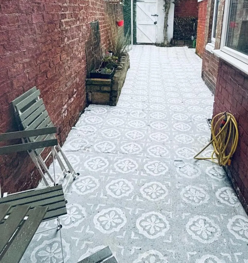 Lovely City Town House With Free Parking Sleeps 2 To 6 Guests York 0*,
